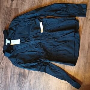 Vertigo Paris Black Tailored Button Down NWT OOO